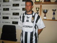 20070702004636-sergio-gonzalez-con-la-balona.jpg